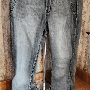 Apt. 9 Skinny Gray Ankle Cropped Jeans with Subtle Gradient